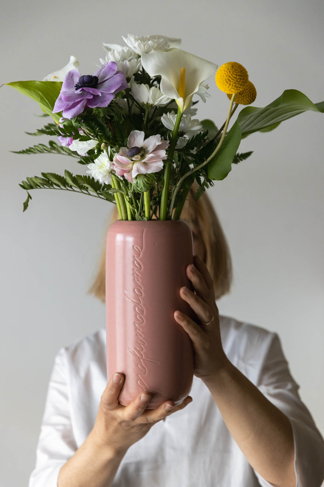 Vaso viola in ceramica altezza 27 cm