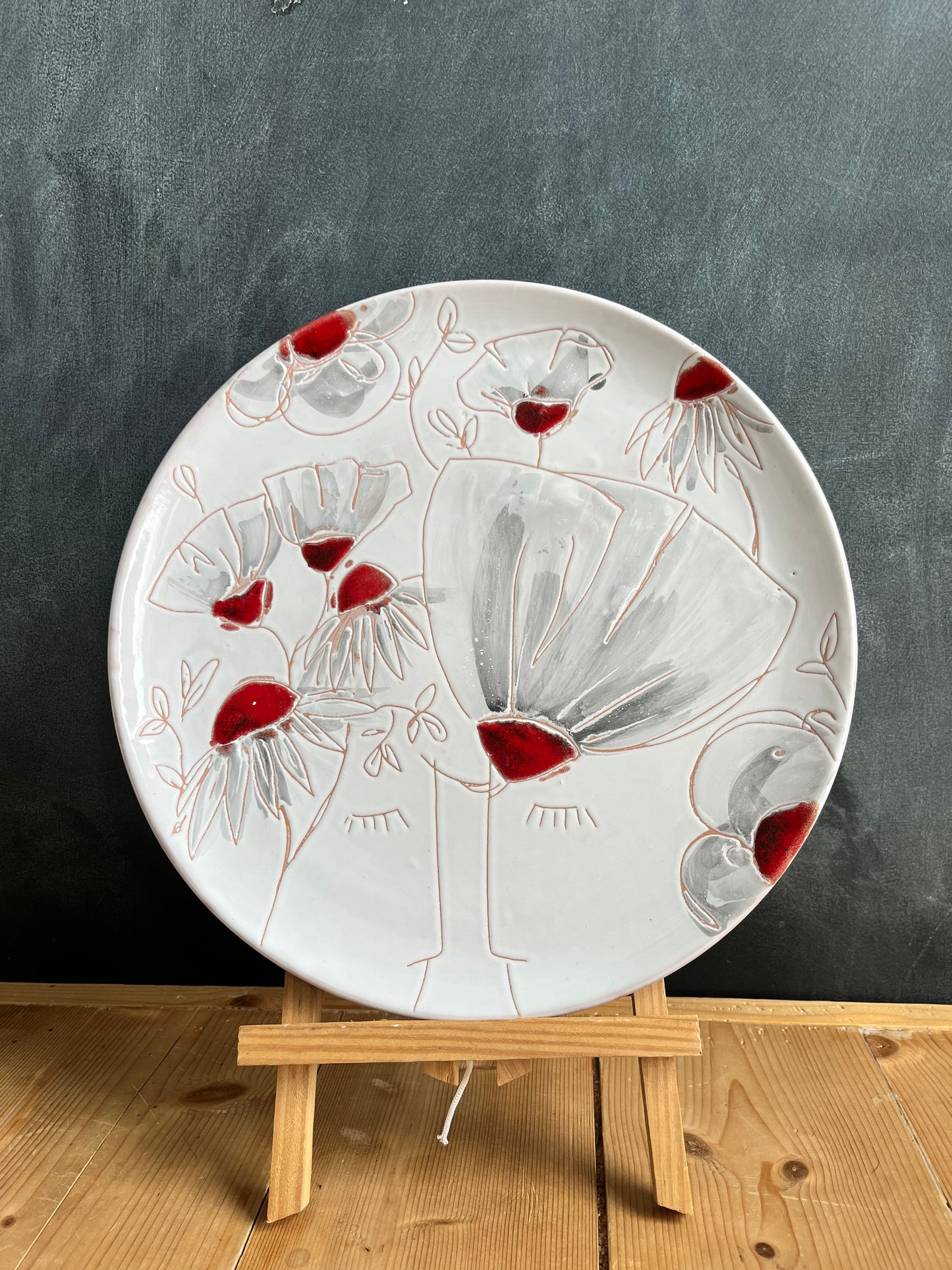 piatto piano portata fiori 30cm in ceramica grigio rosso